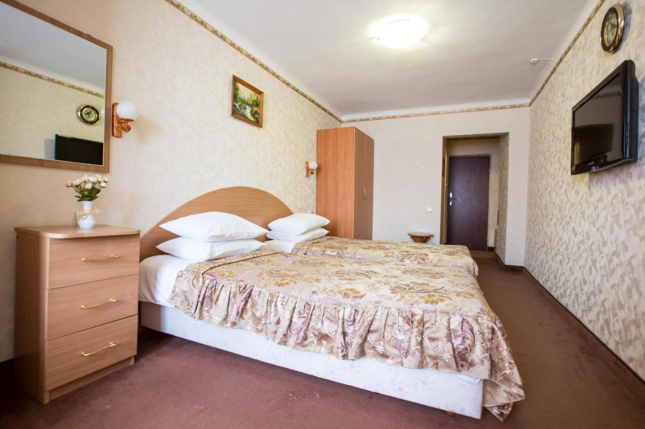 Bukovyna Hotel Черновцы Экстерьер фото