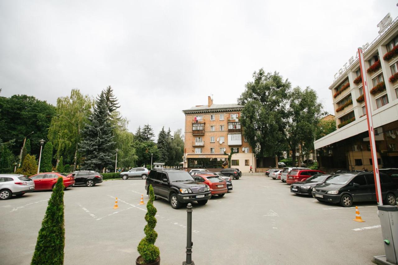 Bukovyna Hotel Черновцы Экстерьер фото